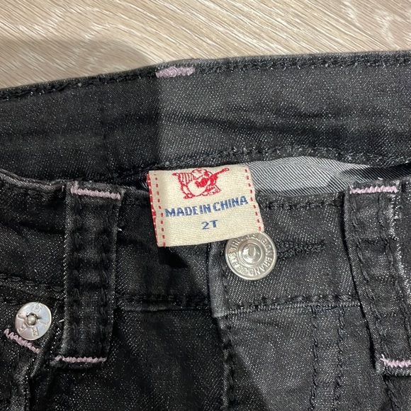 Toddler girl size 2 true religion jeans BNWT - Picture 3 of 3